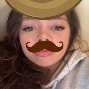 Meet your Posher, Leighton